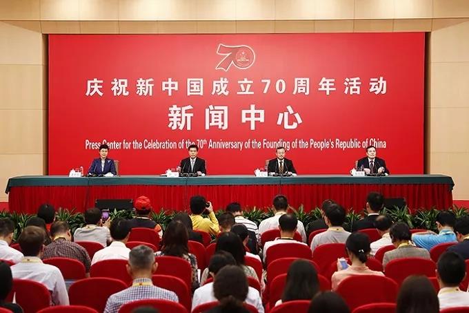 鐘部長(zhǎng)談第二節(jié)進(jìn)博會(huì)：規(guī)模更大、質(zhì)量更高、活動(dòng)更豐富